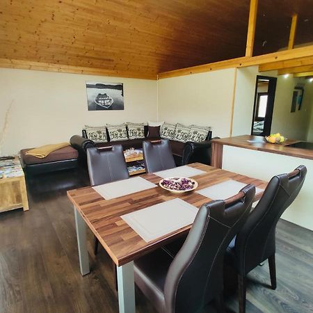 Grand Spa Holiday Home Склене-Теплице Экстерьер фото